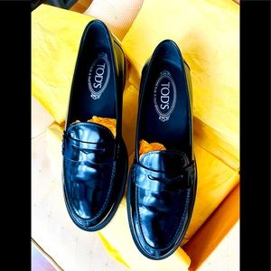 COPY - Brand new Tod’s loafters